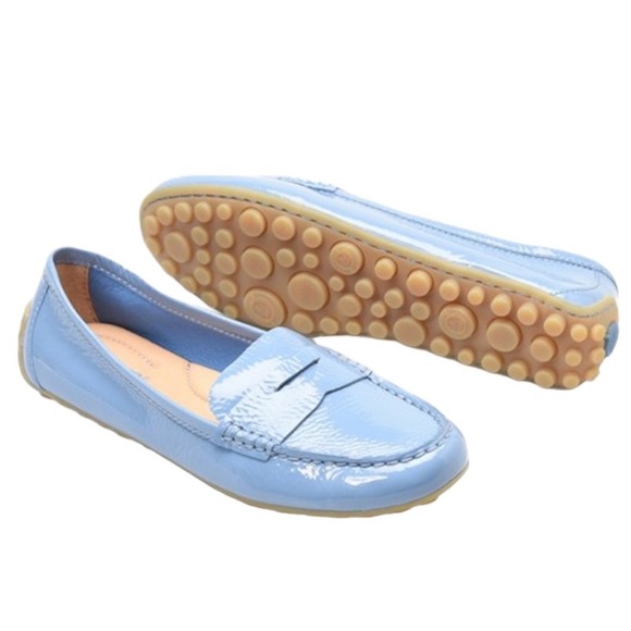 Born NIB Malena Light Blue Patent Loafers size USA 9.5 - Picture 2 of 11